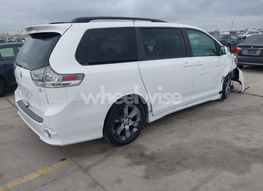 Photo 4 of 2012 Toyota Sienna SE 8 PASSENGER (VIN 5TDXK3DC8CS276491)