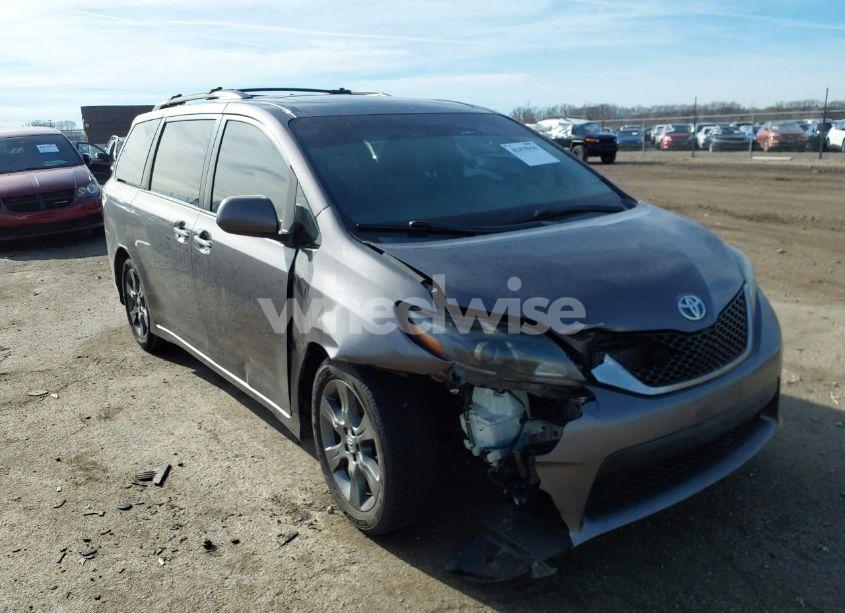 2015 Toyota Sienna SPORT (VIN 5TDXK3DC8FS633124) main photo