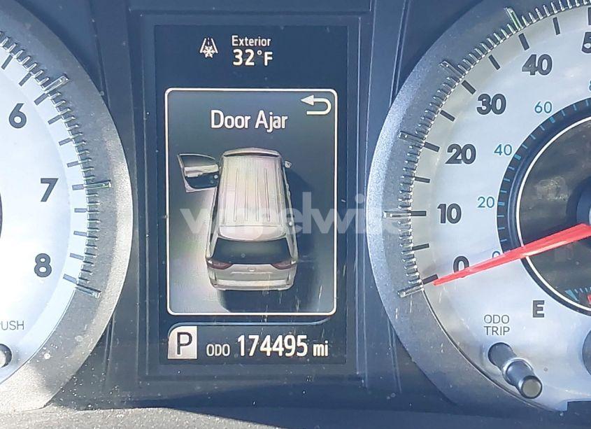 Photo 15 of 2016 Toyota Sienna SE PREMIUM 8 PASSENGER (VIN 5TDXK3DC8GS716764)