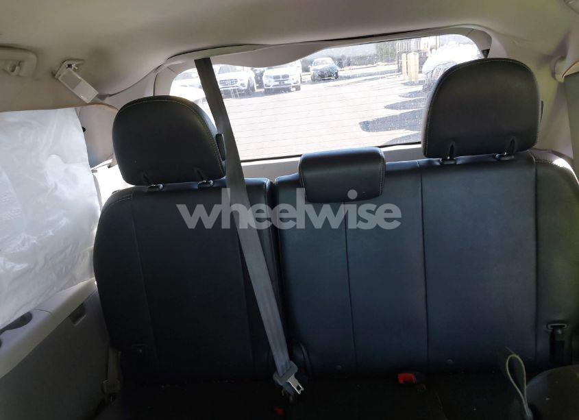 Photo 17 of 2011 Toyota Sienna SPORT (VIN 5TDXK3DC9BS059174)