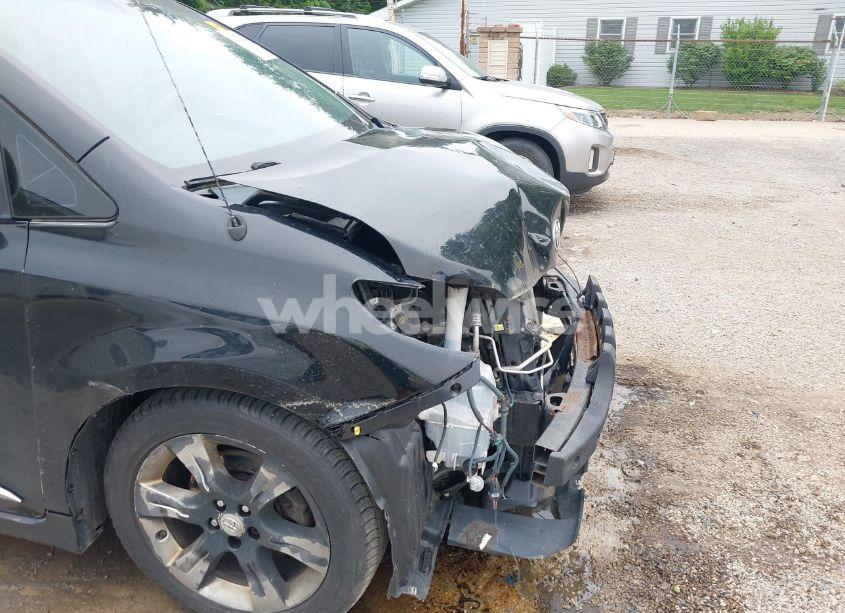 Photo 18 of 2011 Toyota Sienna SE (VIN 5TDXK3DC9BS119633)