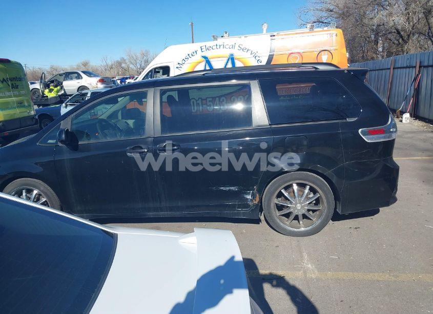 Photo 14 of 2012 Toyota Sienna SE 8 PASSENGER (VIN 5TDXK3DC9CS179896)