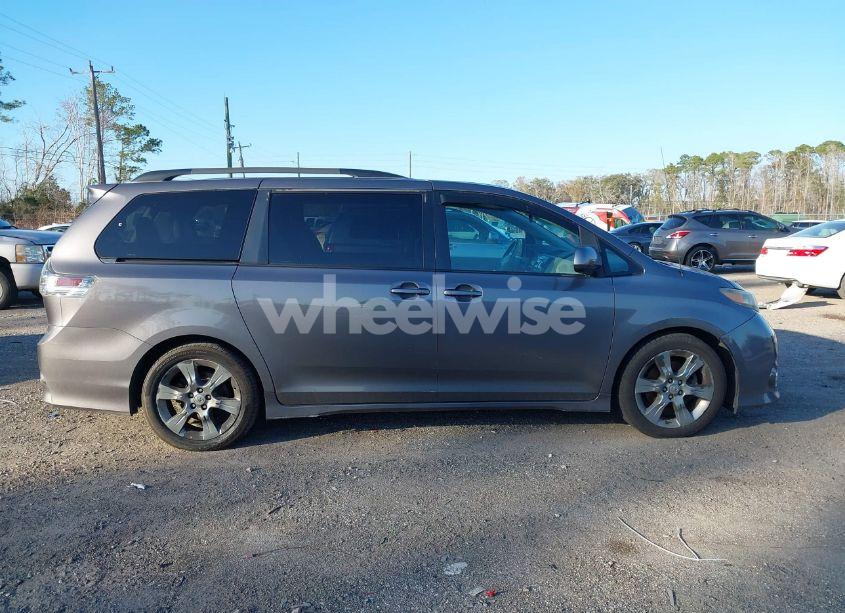 Photo 13 of 2012 Toyota Sienna SE 8 PASSENGER (VIN 5TDXK3DC9CS189005)