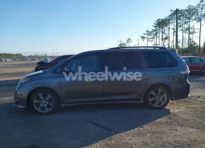 Photo 14 of 2012 Toyota Sienna SE 8 PASSENGER (VIN 5TDXK3DC9CS189005)