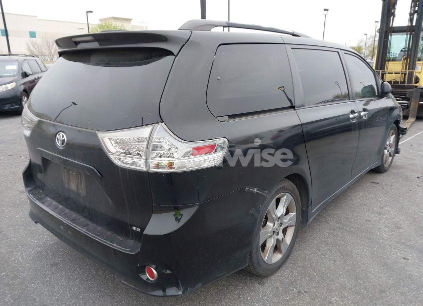 Photo 4 of 2013 Toyota Sienna SPORT (VIN 5TDXK3DC9DS396365)