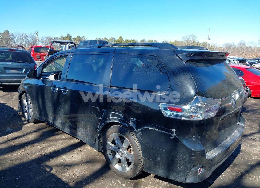 Photo 14 of 2013 Toyota Sienna SE 8 PASSENGER (VIN 5TDXK3DC9DS397807)