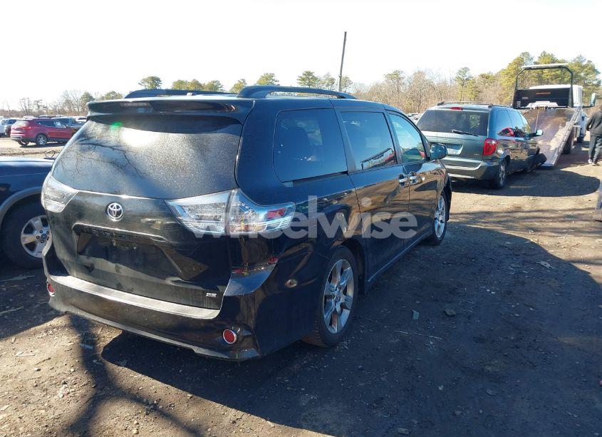 Photo 4 of 2013 Toyota Sienna SE 8 PASSENGER (VIN 5TDXK3DC9DS397807)