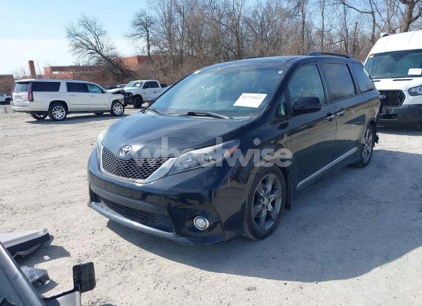 Photo 2 of 2015 Toyota Sienna SPORT (VIN 5TDXK3DC9FS652765)
