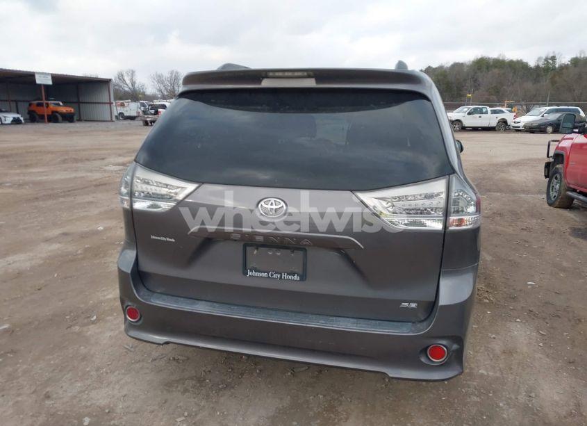 Photo 16 of 2011 Toyota Sienna SPORT (VIN 5TDXK3DCXBS140409)