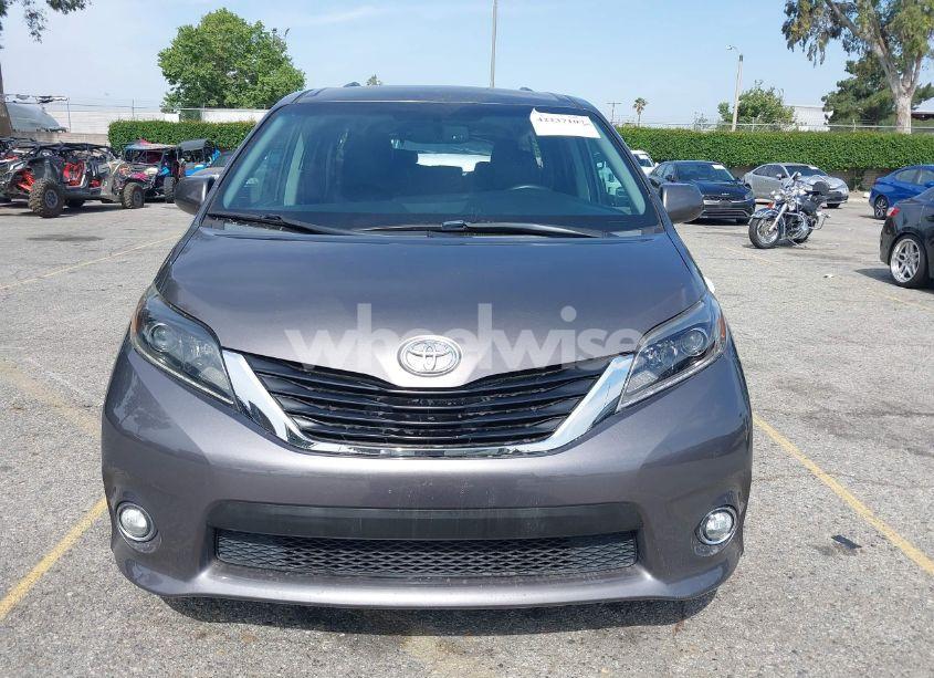 Photo 13 of 2015 Toyota Sienna SE 8 PASSENGER (VIN 5TDXK3DCXFS680767)