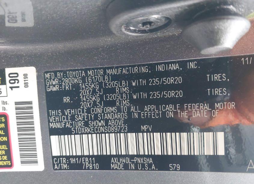 Photo 9 of 2022 Toyota Sienna XSE (VIN 5TDXRKEC0NS089723)