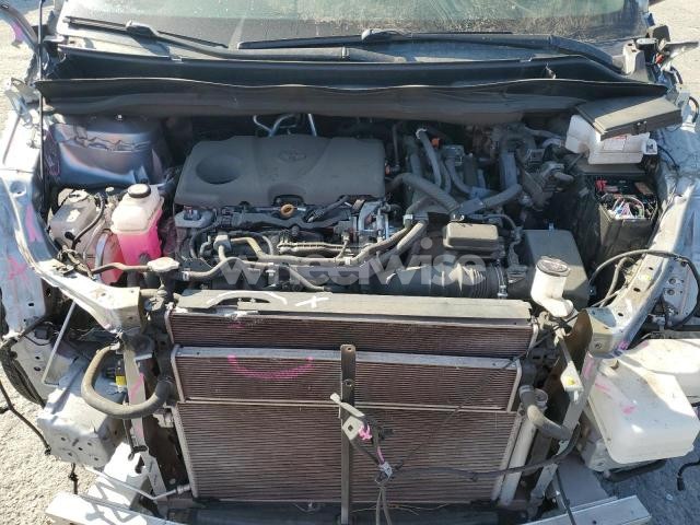 Photo 3 of 2021 TOYOTA SIENNA XSE (VIN 5TDXRKEC1MS039704)