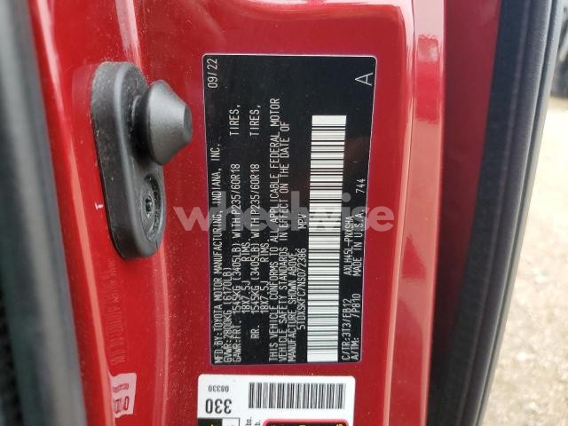 Photo 3 of 2022 TOYOTA SIENNA XSE (VIN 5TDXSKFC7NS072386)