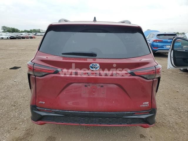 Photo 9 of 2022 TOYOTA SIENNA XSE (VIN 5TDXSKFC7NS072386)