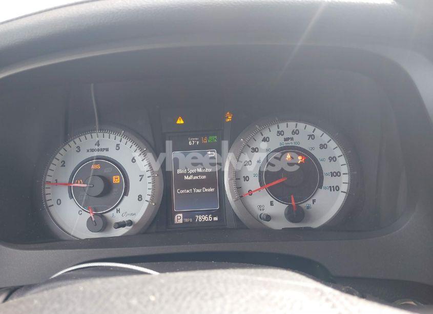 Photo 7 of 2018 Toyota Sienna SE PREMIUM 8 PASSENGER (VIN 5TDXZ3DC0JS917612)
