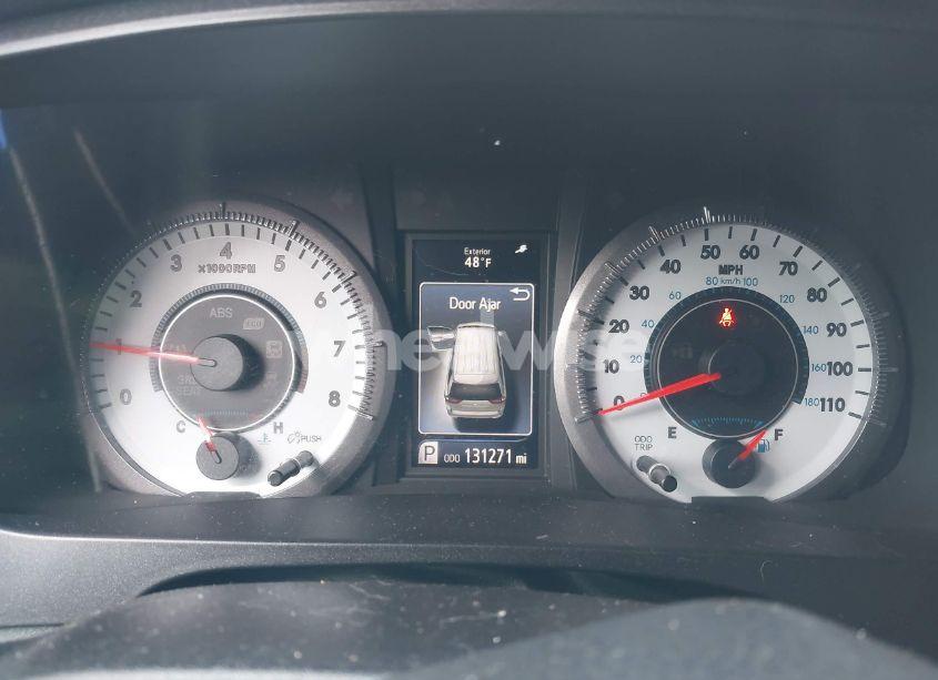 Photo 7 of 2017 Toyota Sienna SE 8 PASSENGER (VIN 5TDXZ3DC1HS816458)