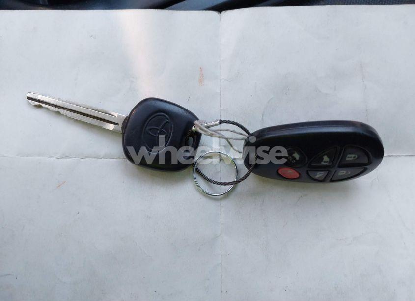 Photo 11 of 2018 Toyota Sienna SE 8 PASSENGER (VIN 5TDXZ3DC1JS940154)