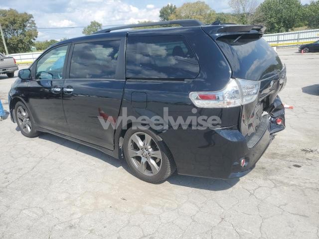 Photo 3 of 2018 TOYOTA SIENNA SE (VIN 5TDXZ3DC1JS961229)