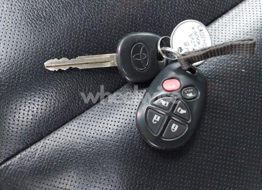 Photo 11 of 2018 Toyota Sienna SE 8 PASSENGER (VIN 5TDXZ3DC3JS910458)