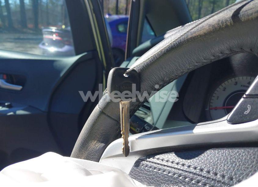 Photo 11 of 2018 Toyota Sienna SE 8 PASSENGER (VIN 5TDXZ3DC3JS927325)