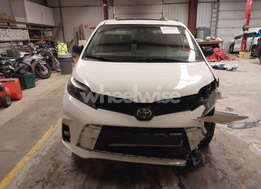 Photo 13 of 2020 Toyota Sienna SE/SE PREMIUM (VIN 5TDXZ3DC3LS073150)