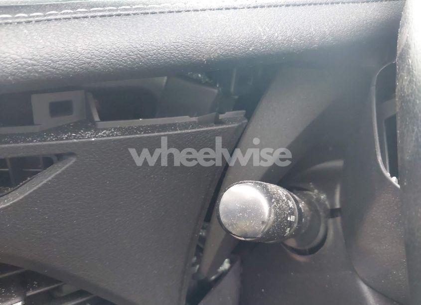 Photo 7 of 2019 Toyota Sienna SE 8 PASSENGER (VIN 5TDXZ3DC4KS014221)