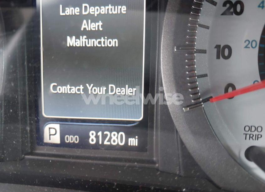 Photo 15 of 2018 Toyota Sienna SE 8 PASSENGER (VIN 5TDXZ3DC5JS943512)