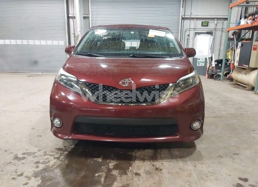 Photo 13 of 2017 Toyota Sienna SE 8 PASSENGER (VIN 5TDXZ3DC7HS859864)