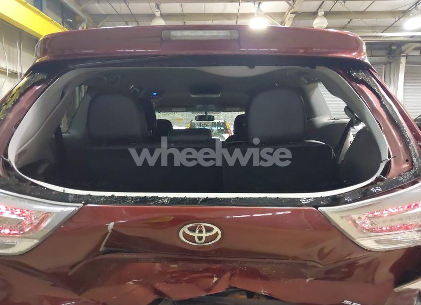 Photo 18 of 2017 Toyota Sienna SE 8 PASSENGER (VIN 5TDXZ3DC7HS859864)