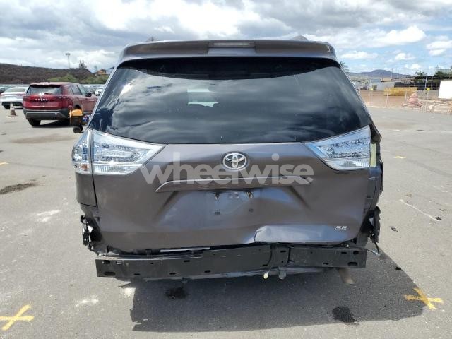 Photo 14 of 2017 TOYOTA SIENNA SE (VIN 5TDXZ3DC8HS784298)