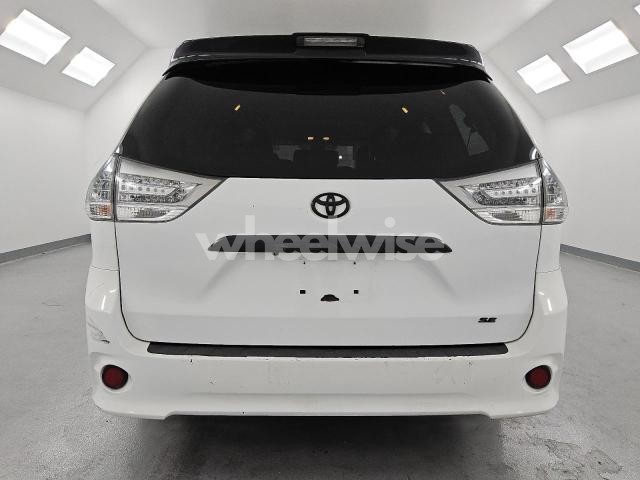 Photo 10 of 2020 TOYOTA SIENNA SE (VIN 5TDXZ3DC8LS048101)