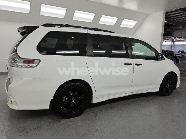 Photo 9 of 2020 TOYOTA SIENNA SE (VIN 5TDXZ3DC8LS048101)