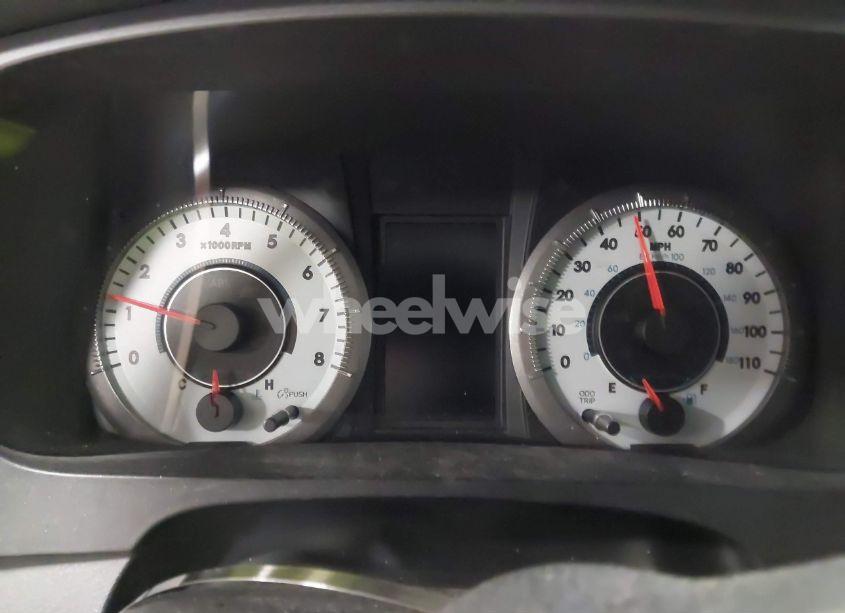 Photo 7 of 2017 Toyota Sienna SE (VIN 5TDXZ3DCXHS875329)