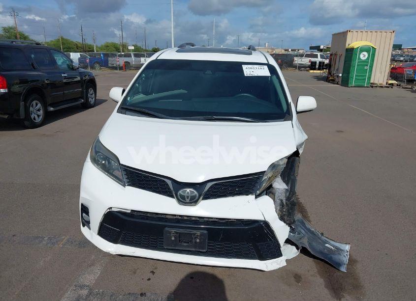 Photo 12 of 2019 Toyota Sienna SE PREMIUM 8 PASSENGER (VIN 5TDXZ3DCXKS993095)