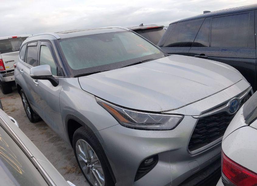 2023 Toyota Highlander HYBRID LIMITED (VIN 5TDYARAH4PS019375) main photo