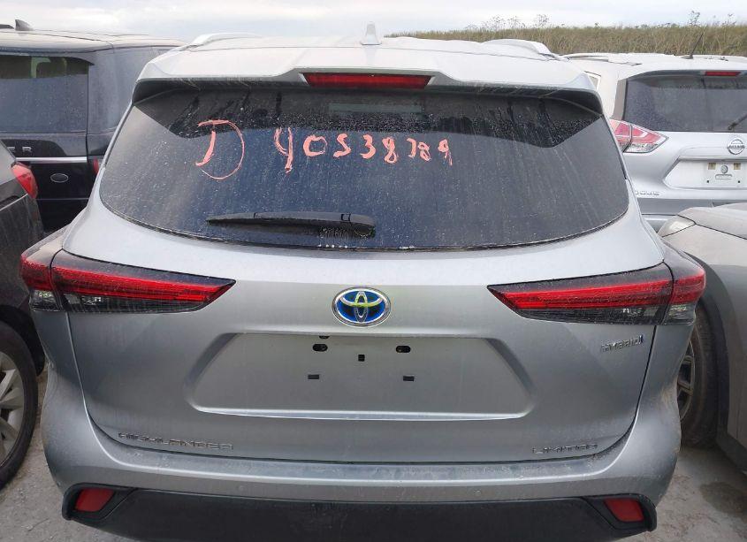 Photo 16 of 2023 Toyota Highlander HYBRID LIMITED (VIN 5TDYARAH4PS019375)