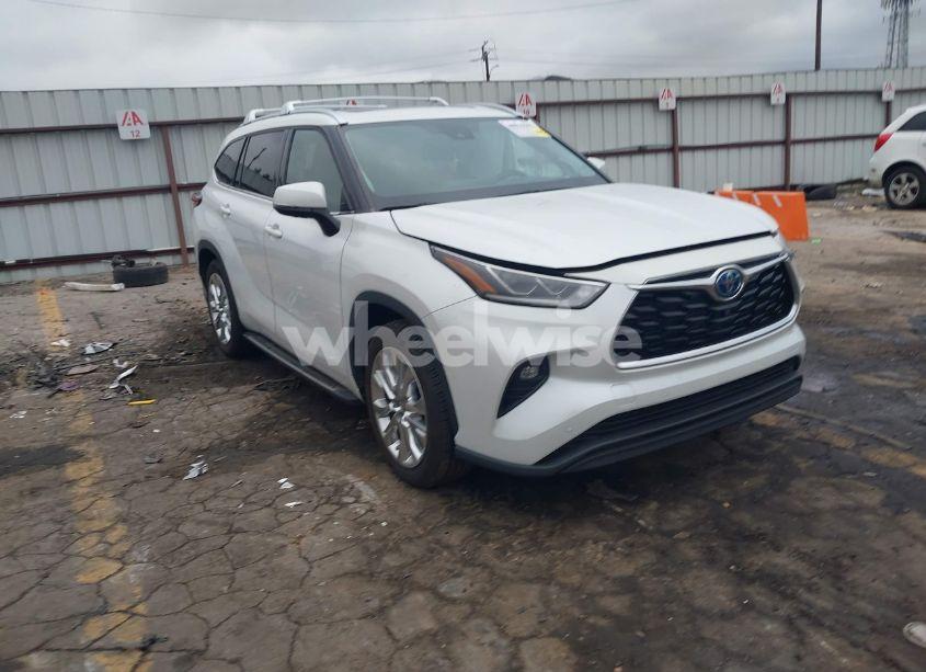 2022 Toyota Highlander HYBRID LIMITED (VIN 5TDYARAH9NS515074) main photo