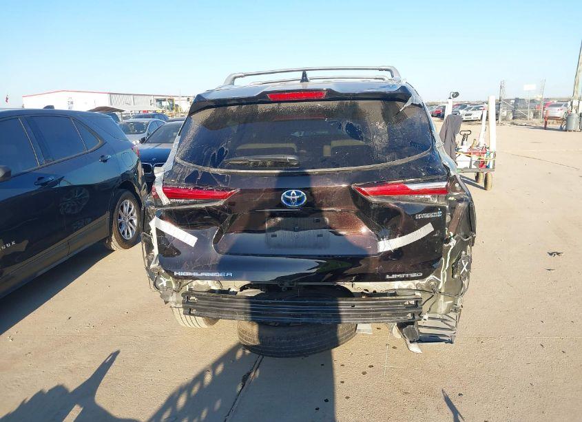 Photo 18 of 2022 Toyota Highlander HYBRID LIMITED (VIN 5TDYARAHXNS014534)
