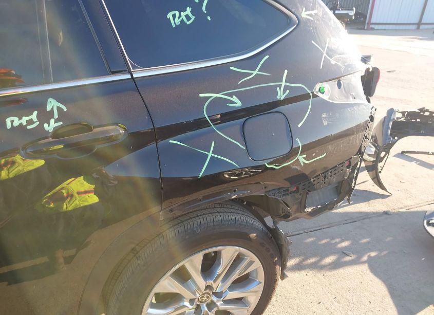 Photo 6 of 2022 Toyota Highlander HYBRID LIMITED (VIN 5TDYARAHXNS014534)