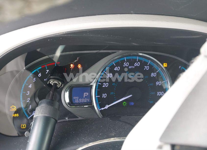 Photo 7 of 2011 Toyota Sienna XLE V6 (VIN 5TDYK3DC0BS038184)