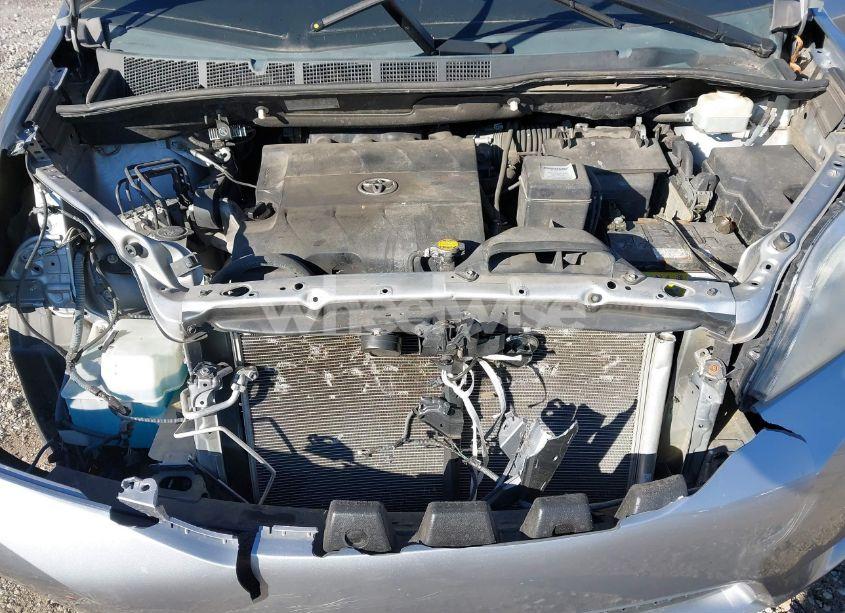 Photo 10 of 2011 Toyota Sienna XLE/LIMITED (VIN 5TDYK3DC0BS053221)