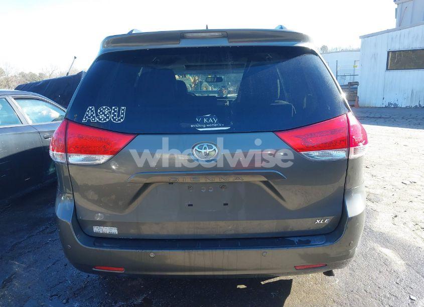 Photo 17 of 2012 Toyota Sienna XLE/LIMITED (VIN 5TDYK3DC0CS176597)