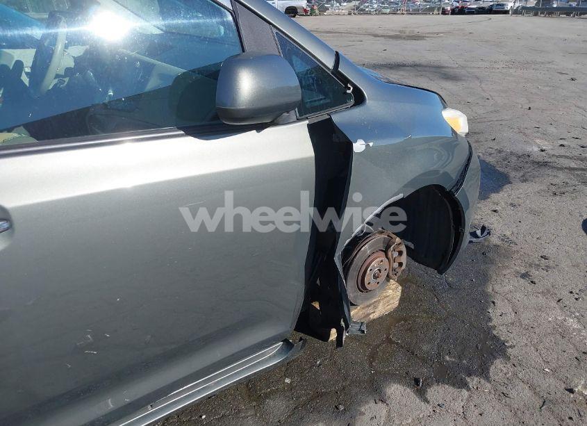 Photo 18 of 2012 Toyota Sienna XLE/LIMITED (VIN 5TDYK3DC0CS176597)