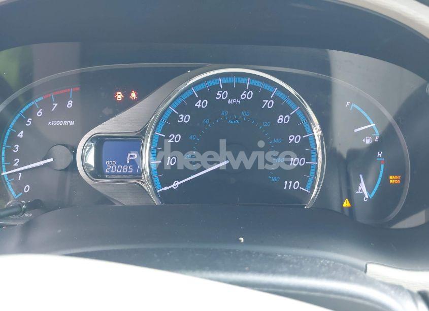 Photo 7 of 2012 Toyota Sienna XLE V6 8 PASSENGER (VIN 5TDYK3DC0CS221618)