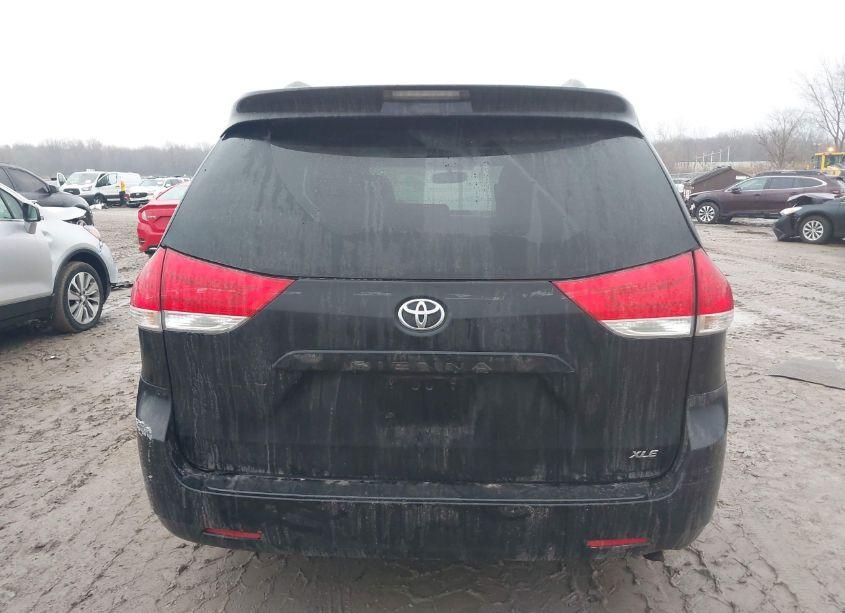 Photo 16 of 2012 Toyota Sienna XLE V6 8 PASSENGER (VIN 5TDYK3DC0CS259592)