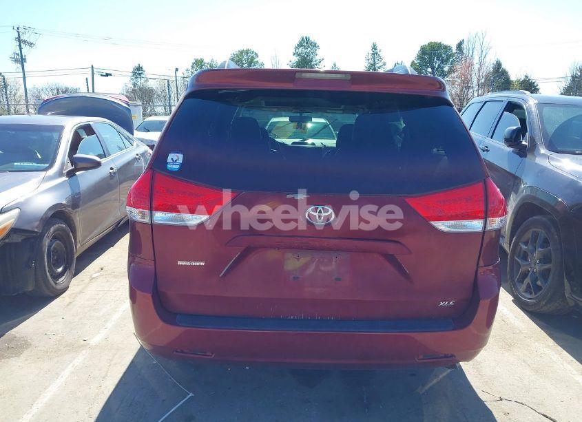 Photo 16 of 2013 Toyota Sienna XLE V6 8 PASSENGER (VIN 5TDYK3DC0DS382696)