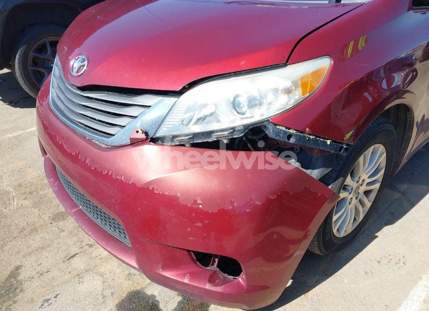 Photo 6 of 2013 Toyota Sienna XLE V6 8 PASSENGER (VIN 5TDYK3DC0DS382696)