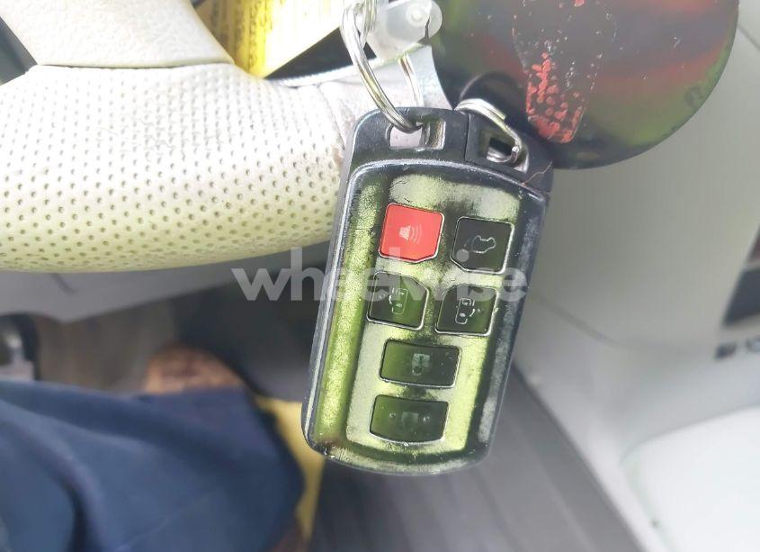 Photo 11 of 2013 Toyota Sienna XLE V6 8 PASSENGER (VIN 5TDYK3DC0DS403949)