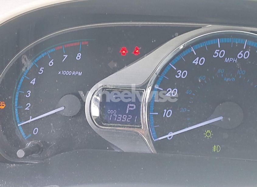 Photo 15 of 2014 Toyota Sienna XLE V6 8 PASSENGER (VIN 5TDYK3DC0ES431378)