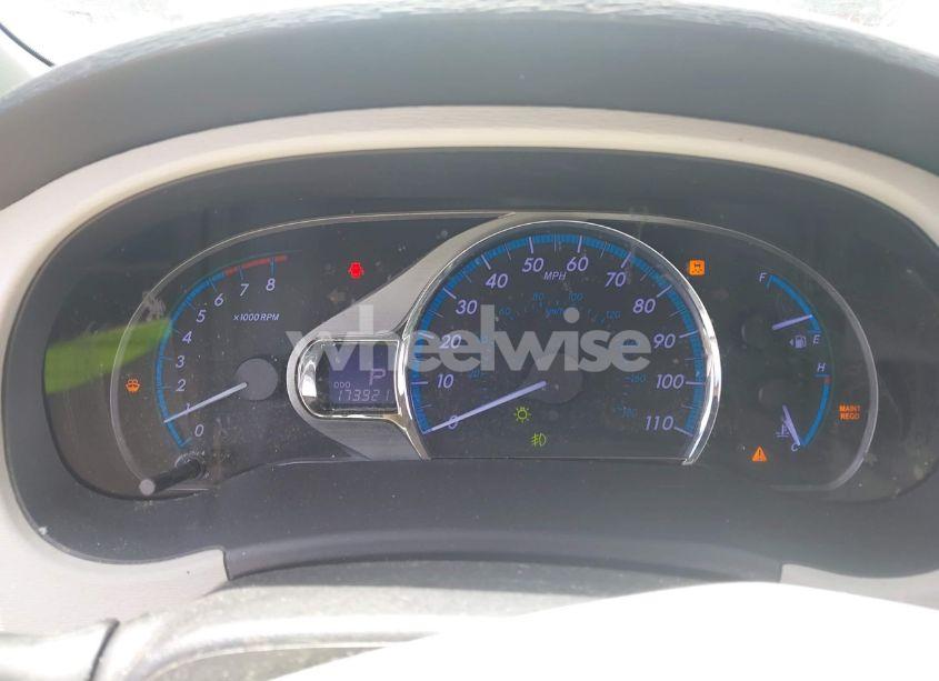 Photo 7 of 2014 Toyota Sienna XLE V6 8 PASSENGER (VIN 5TDYK3DC0ES431378)